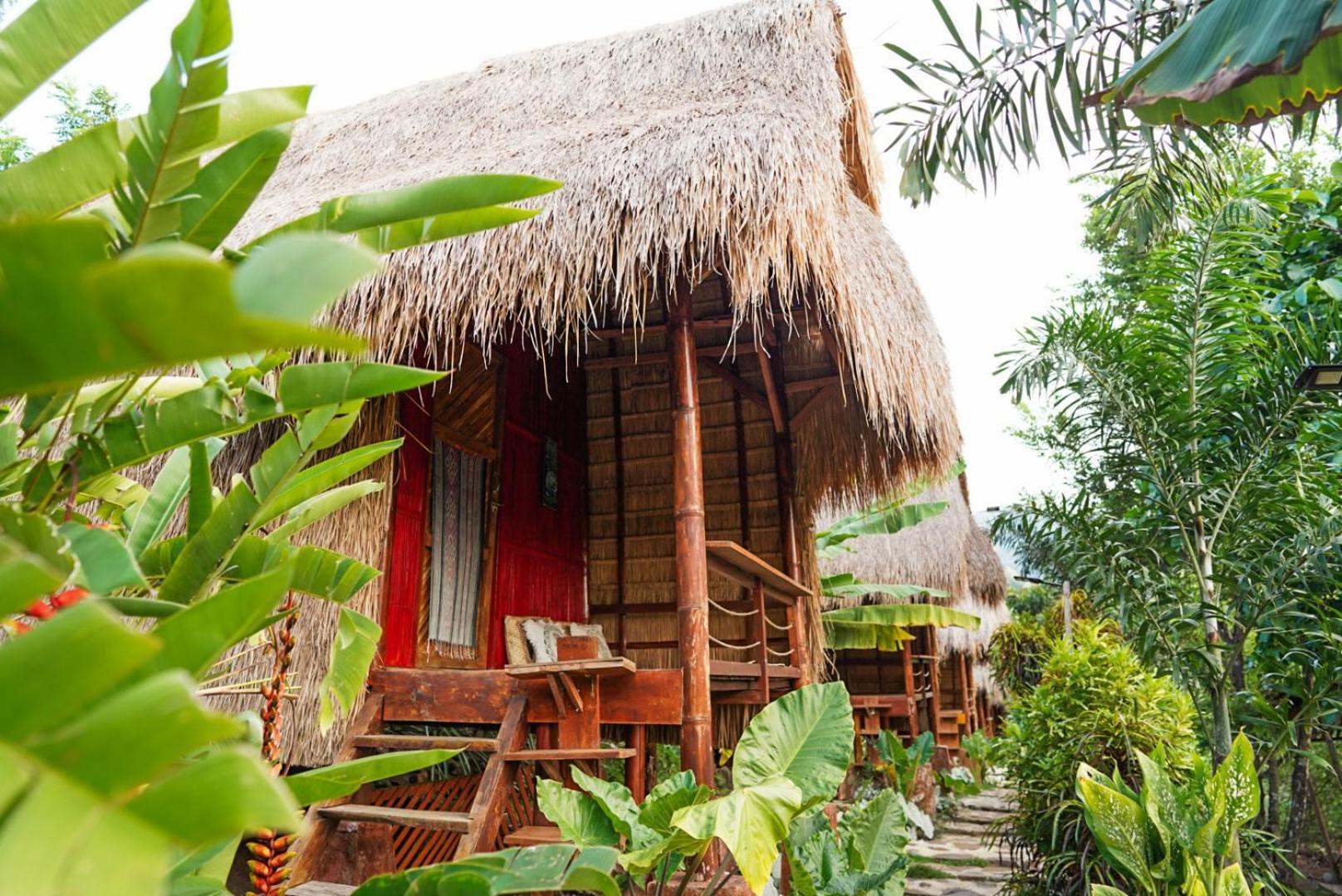Sten Lodge Лабуан-Бахо Экстерьер фото